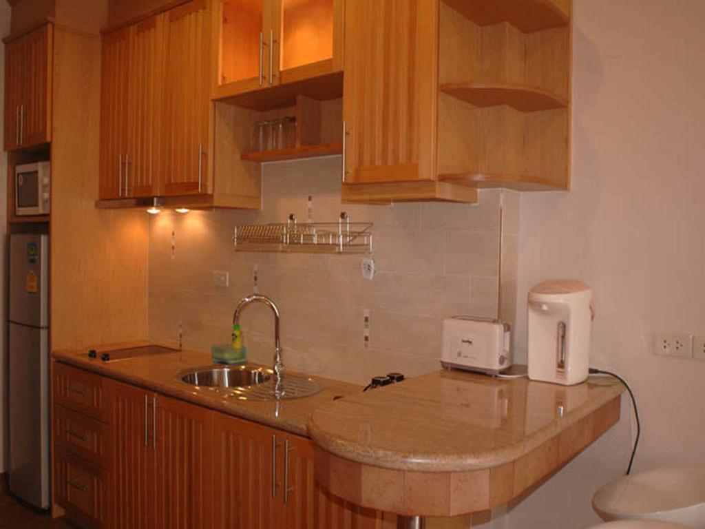Apartments At View Talay Pattaya Esterno foto