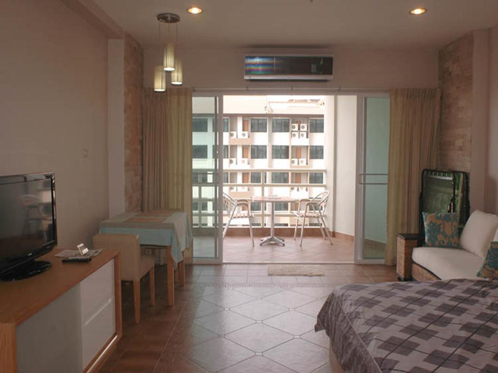 Apartments At View Talay Pattaya Esterno foto